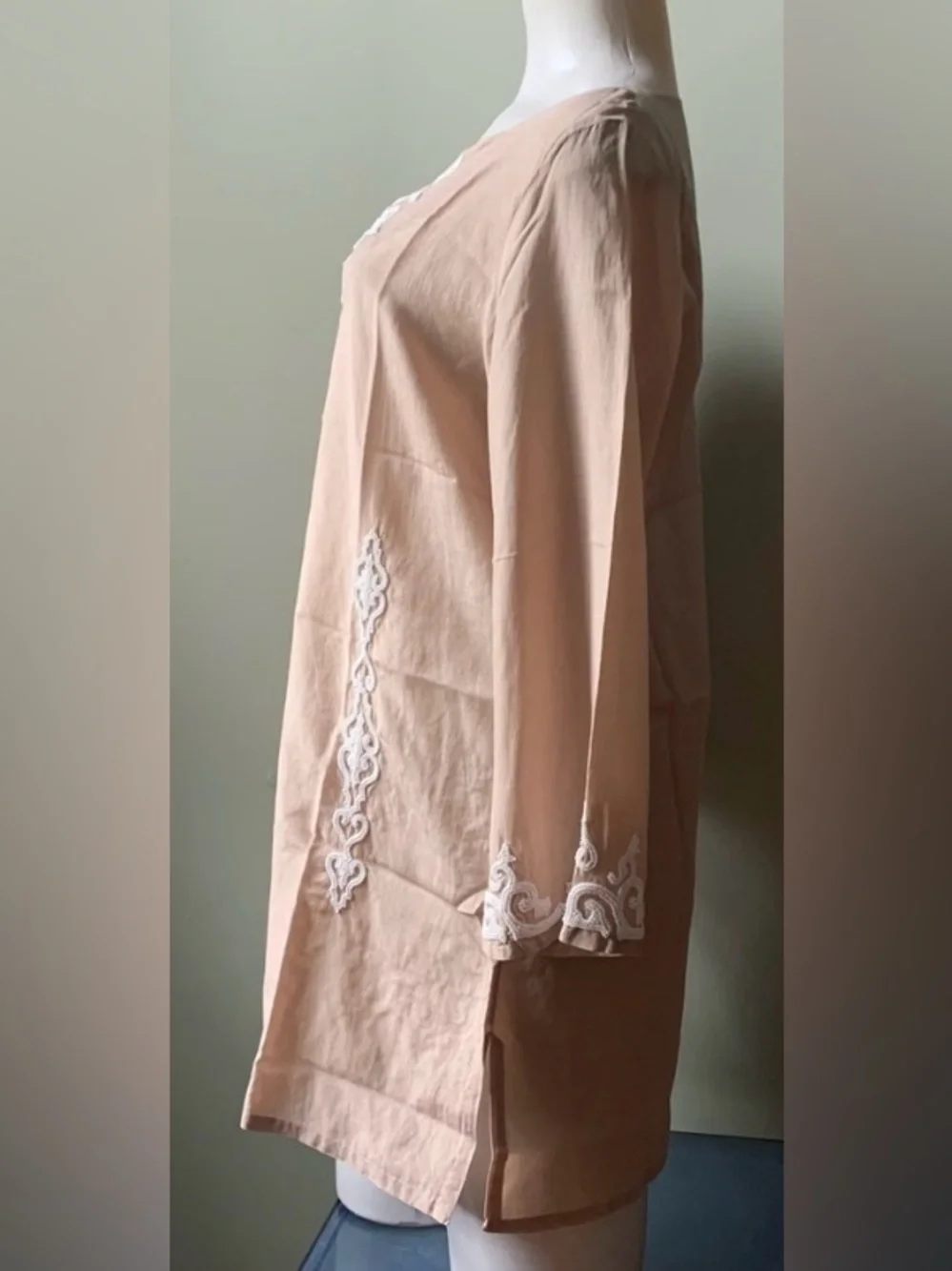 Armand Diradourian Silk Beaded Top with White Embroidery - Picture 2 of 10